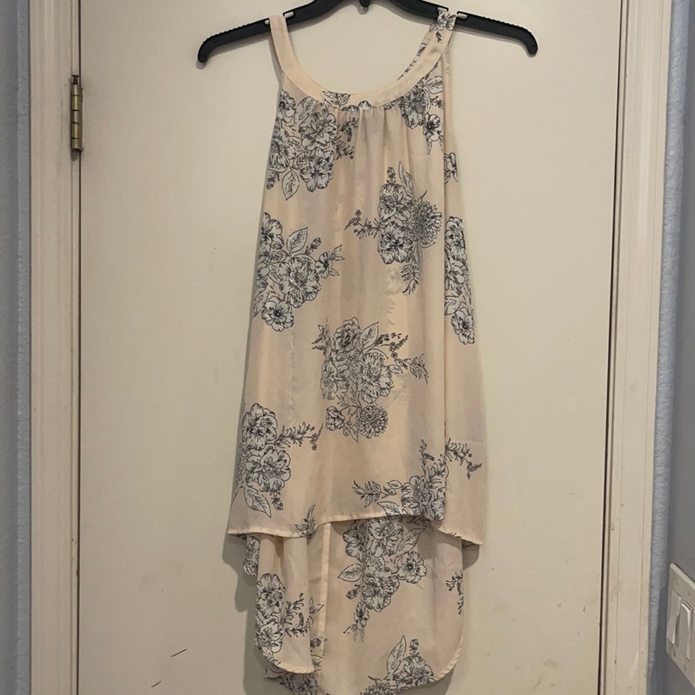 Torrid size 2 high neck tank